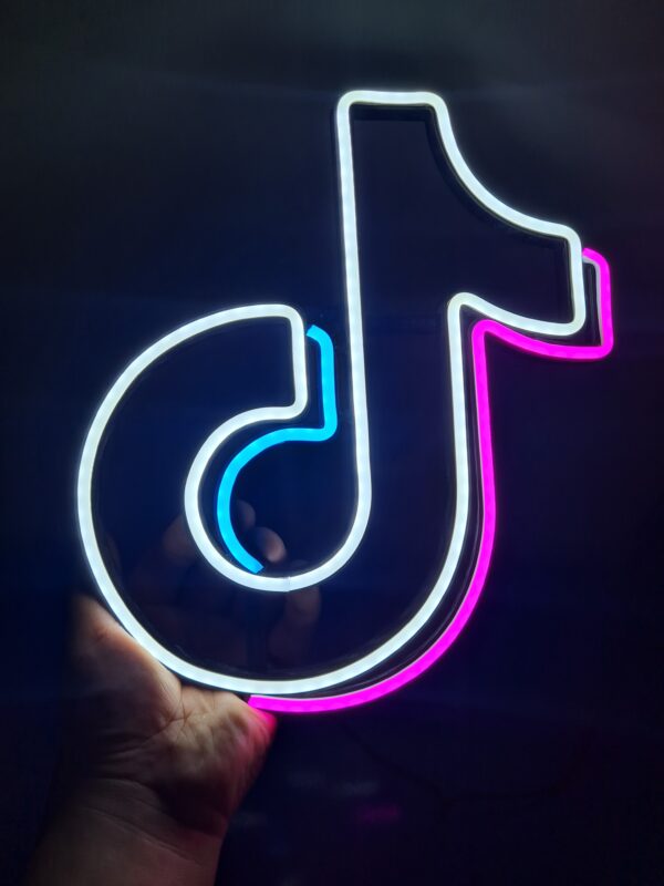 Logo TikTok 25cm